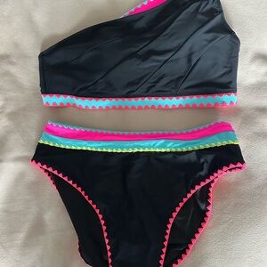 Popvil NWT One Shoulder Black with Colorful Trim Women's Bikini Set